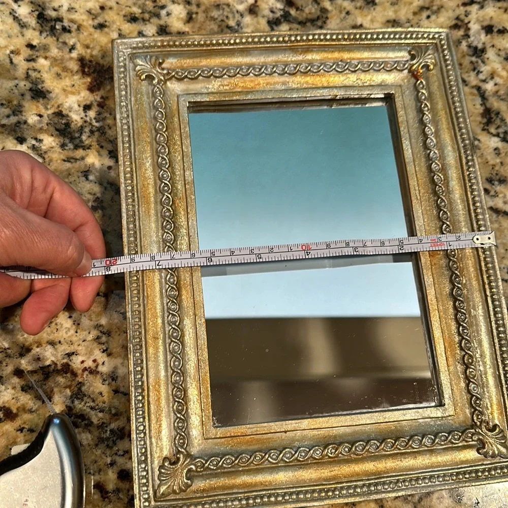 Small mirror 🪞